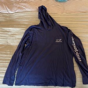 Women’s hooded vineyard vines long sleeve Tee